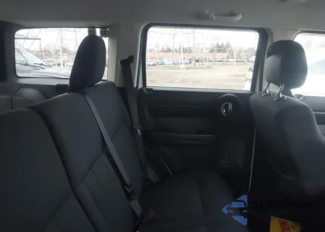 2011 Dodge Nitro Heat z USA, uszkodzony, nr VIN 1D4PU4GK2BW604735